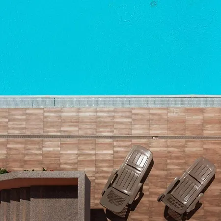 Relaxing Cristal Blu Sleeps 3 Persons Num1484 Апартаменты Санта-Тереза-Галлура