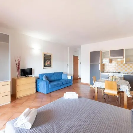 Relaxing Cristal Blu Sleeps 3 Persons Num1484 Апартаменты