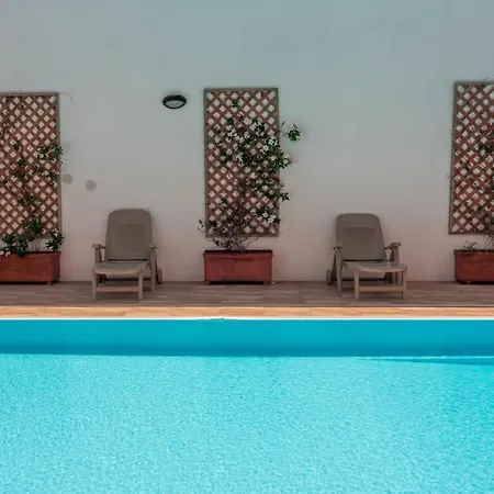 Апартаменты Relaxing Cristal Blu Sleeps 3 Persons Num1484 Санта-Тереза-Галлура